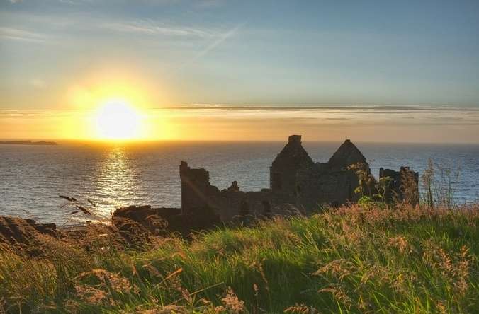 邓路斯城堡 Dunluce Castle 