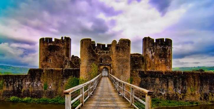 卡菲利城堡 Caerphilly Castle 