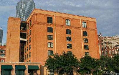 第六楼博物馆 Sixth Floor Museum at Dealey Plaza 