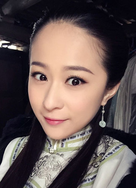 任婉婧 Wanjing Ren 