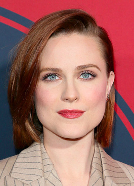 埃文·蕾切尔·伍德 Evan Rachel Wood 伊万·雷彻尔·伍德 伊云妮素活特 Evan  Evan Rachel Wood 本名 Evie 昵称