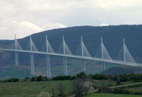 米约 Millau 