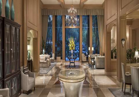 费尼克斯峡谷酒店 The Canyon Suites at The Phoenician 