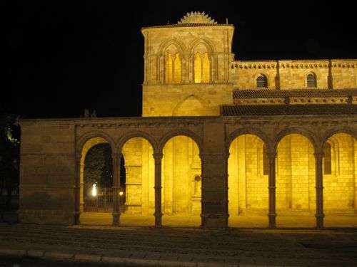 阿维拉古城及城外教堂 Old Town of ávila with its Extra-Muros Churches 