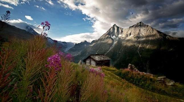 瓦德海伦自然公园 Nature Park Val d'Hérens 