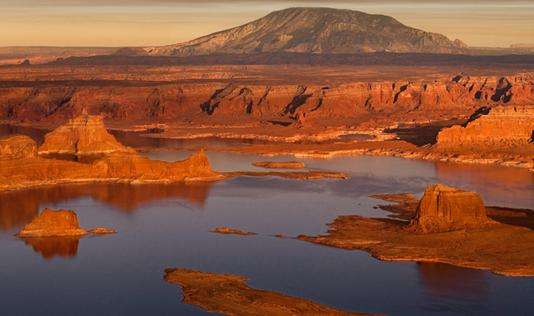 鲍威尔湖 Lake Powell 