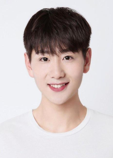 崔雨鑫 Yuxin Cui 