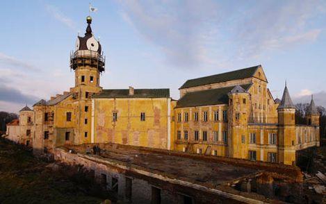 涅斯维日的拉济维乌家族城堡建筑群 Architectural Residential and Cultural Complex of the Radziwill Family at Nesvizh 