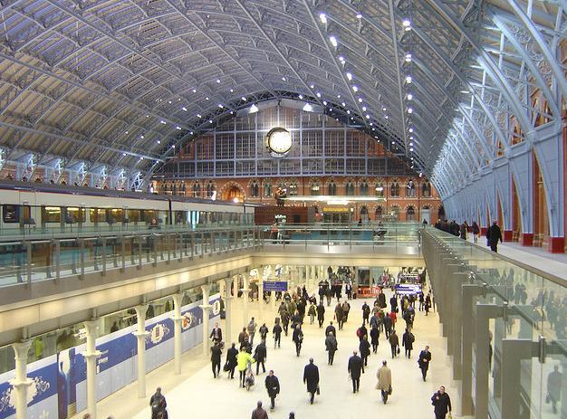 圣潘可拉斯火车站 St Pancras Railway Station 