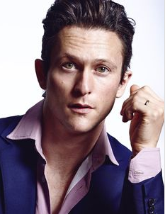 乔纳森·塔克 Jonathan Tucker 