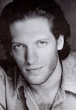 克莱希·布朗 Clancy Brown 