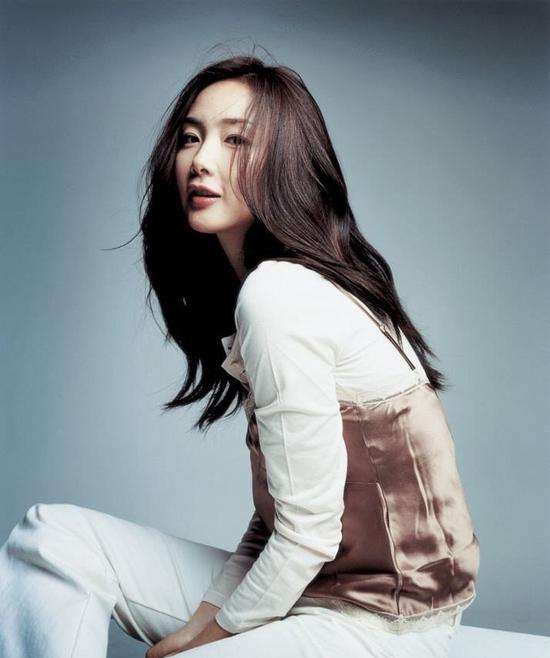 崔智友 Choi Ji-woo 小兔子  최지우