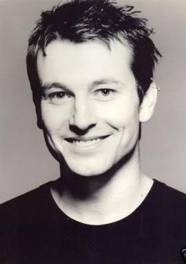 雷·沃纳尔 Leigh Whannell 