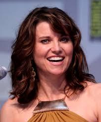 露西·劳伦斯 Lucy Lawless 露西·劳莱丝 Xena