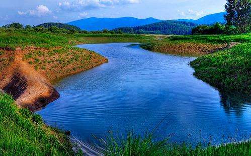 采尔克尼察湖 Lake Cerknica 