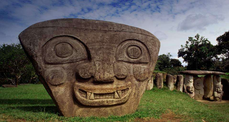 圣奥古斯丁考古公园 San Agustin Archaeological Park 