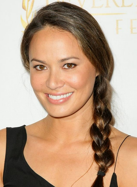 穆恩·布拉得古德 Moon Bloodgood Korinna Moon Bloodgood