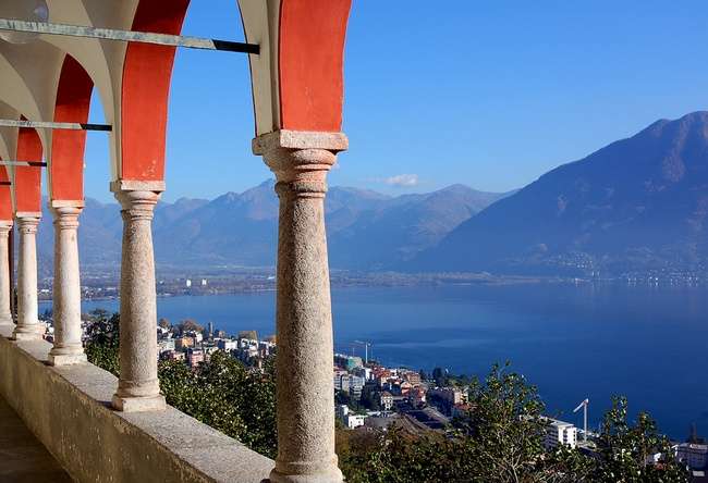 马焦雷湖 Lake Maggiore 