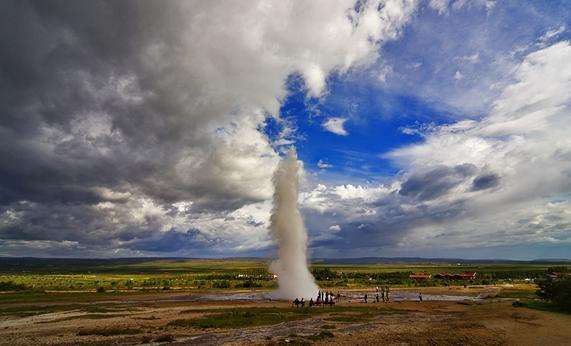 史托克间歇泉 Strokkur Geysir 