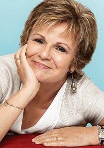 朱丽·沃特斯 Julie Walters Julia Mary Walters