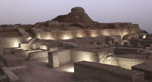 摩亨佐达罗考古遗迹 Archaeological Ruins at Moenjodaro 