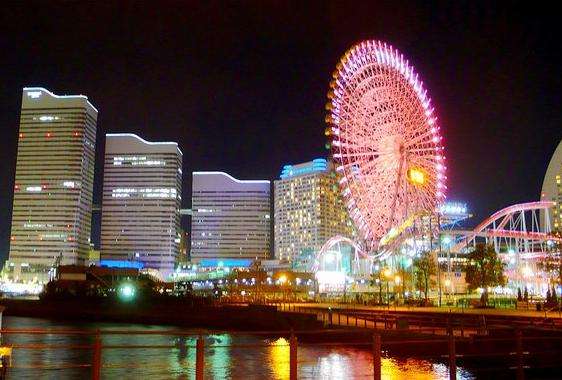 横滨地标塔大厦 Yokohama Landmark Tower 