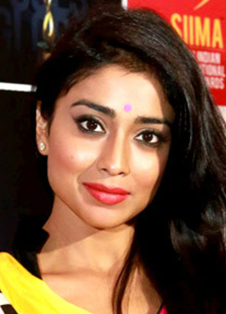 施芮娅·萨兰 Shriya Saran Shriya Saran  Shreya