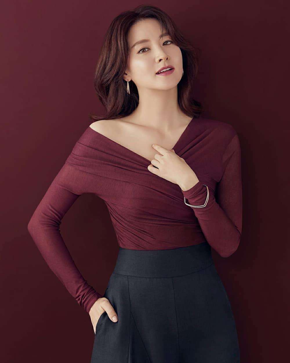 李英爱 Lee Young Ae 이영애