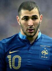 卡里姆·本泽马 Karim Benzema 奔马 