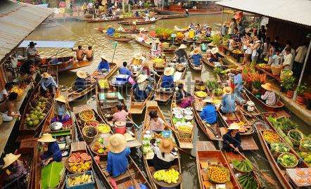 安帕瓦水上市场 Amphawa Floating Market 