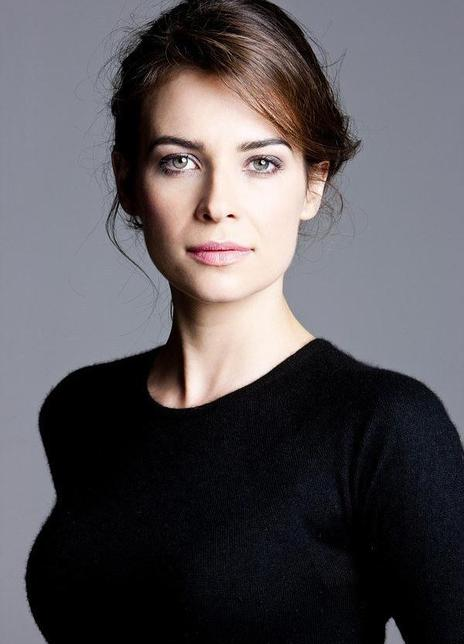 卡米拉·阿维森 Camilla Arfwedson 