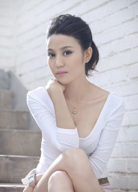 栗子儿 Zier Li 李佳芯 