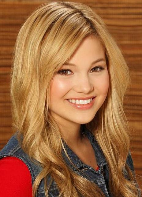 奥利维亚·霍尔特 Olivia Holt 