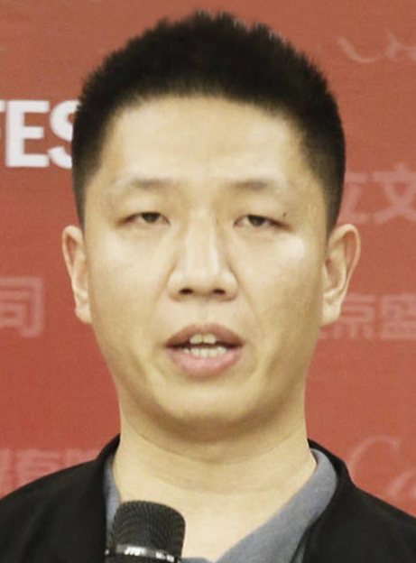 李东 