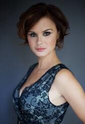 基冈·康纳·特雷西 Keegan Connor Tracy 