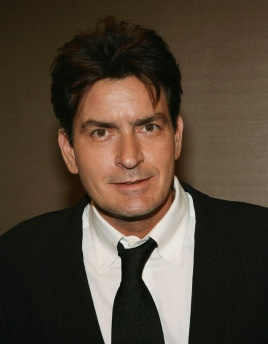 查理·辛 Charlie Sheen 卡洛斯·欧文·埃斯特韦兹 