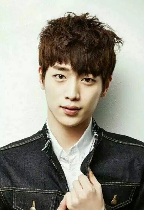 徐康俊 이승환 서강준 Seo Kang Joon