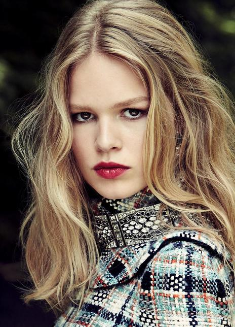 安娜·尤尔斯 Anna Ewers Anna Luisa Ewers