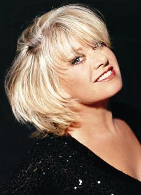 伊莲·佩姬 Elaine Paige Elaine Bickerstaff