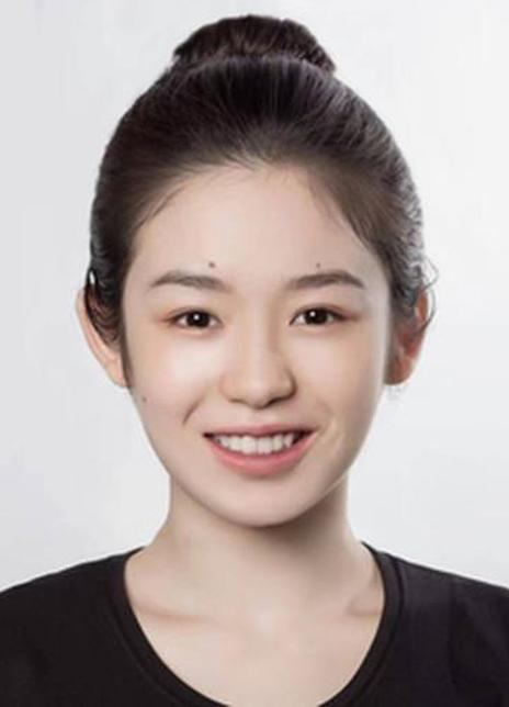 陈晓依 Xiaoyi Chen 