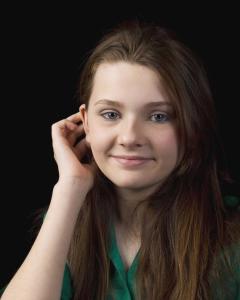 阿比吉尔·布莱斯林 Abigail Bresl Abigail Kathleen Breslin