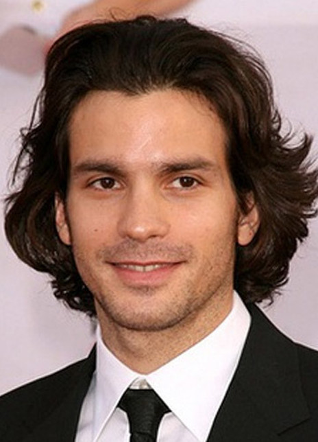 桑地亚哥·卡布瑞拉 Santiago Cabrera : 圣地亚哥·卡布瑞 