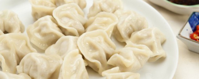 捏饺子怎么捏 捏饺子如何捏