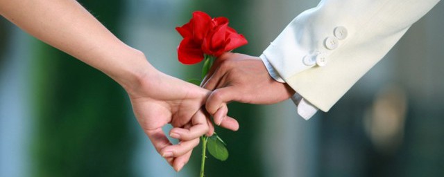 适合给女朋友讲的故事 可以给女朋友讲的故事