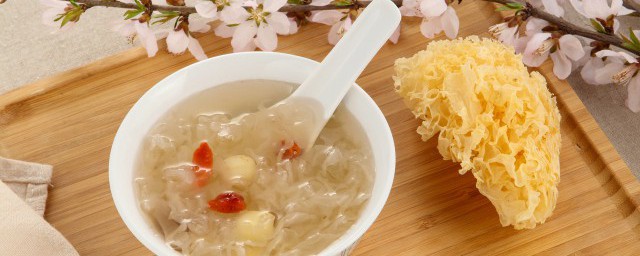 银耳需要泡多久才能煮 制作煮银耳需要提前多久泡