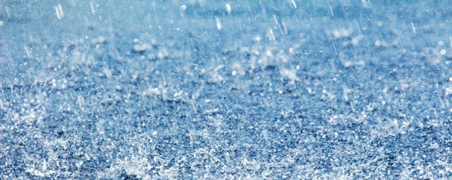 梦见下暴雨 梦中下暴雨是好还是坏