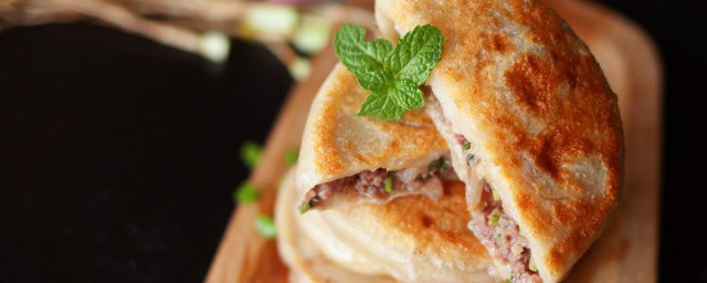 羊肉馅饼怎么做才好吃 怎么做羊肉馅饼好吃