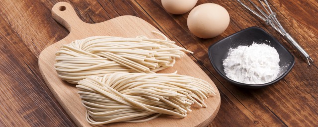 梦到面条是怎么回事 梦到面条好不好