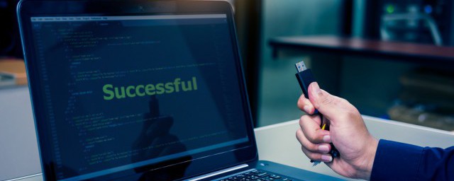 一个完整的计算机系统包括什么 关于计算机的介绍 一个完整的计算机系统包括什么 关于计算机的介绍