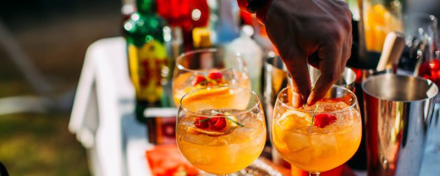 公社和酒吧的区别是什么 公社和酒吧有什么区别